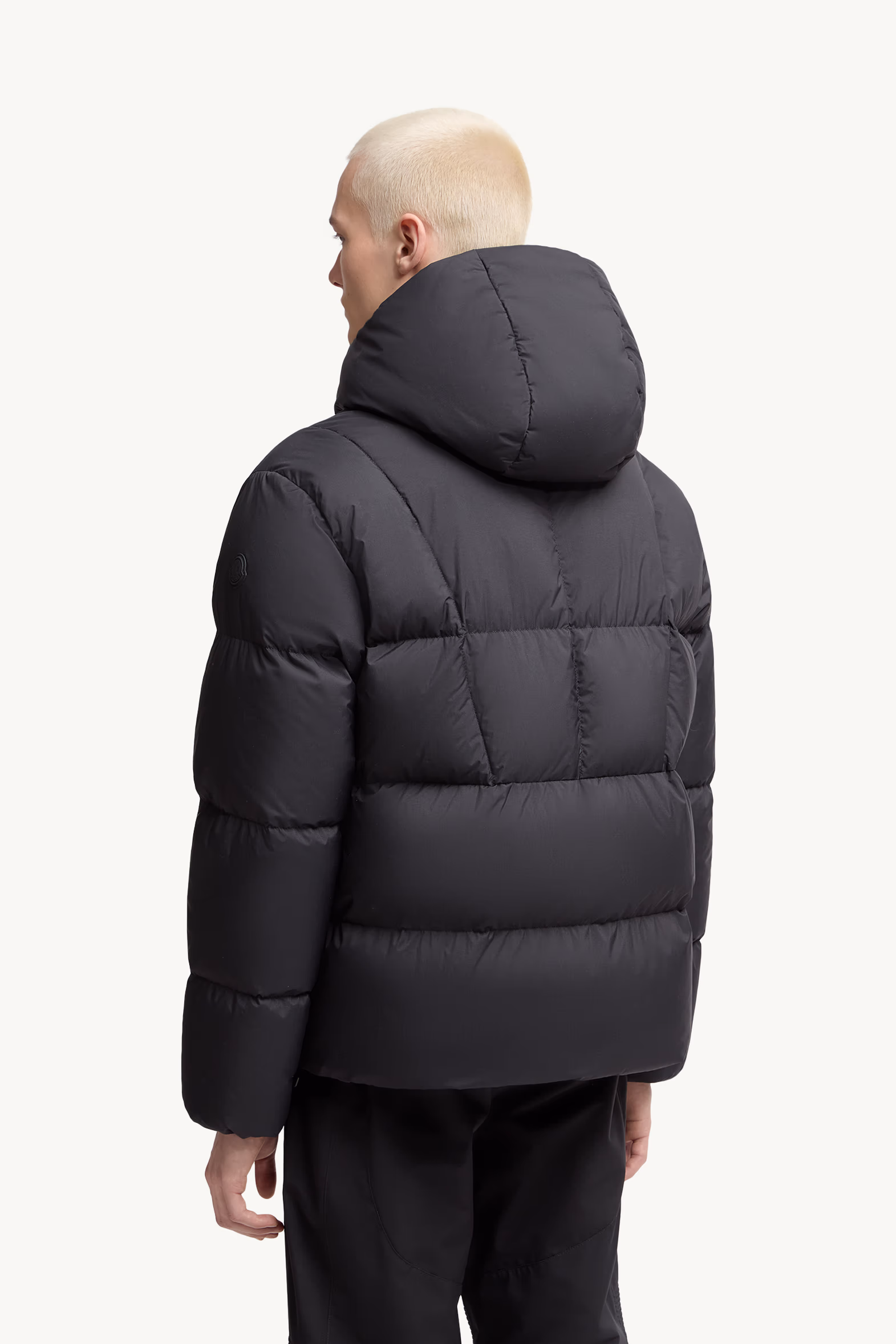 Plumífero corto con capucha Fusain Hombre Negro Moncler 5